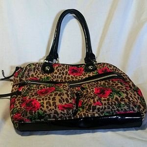 Betsey Should bag and crossbody